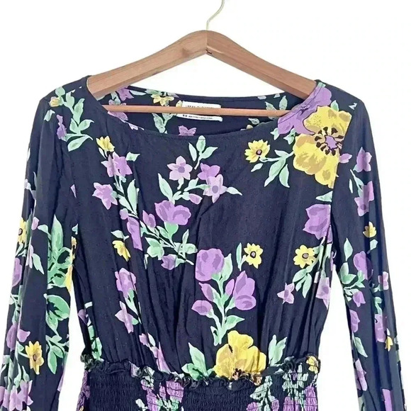 Urban Outfitters UO Black and Purple Smocked Floral Mini Dress Size M - Picture 2 of 7